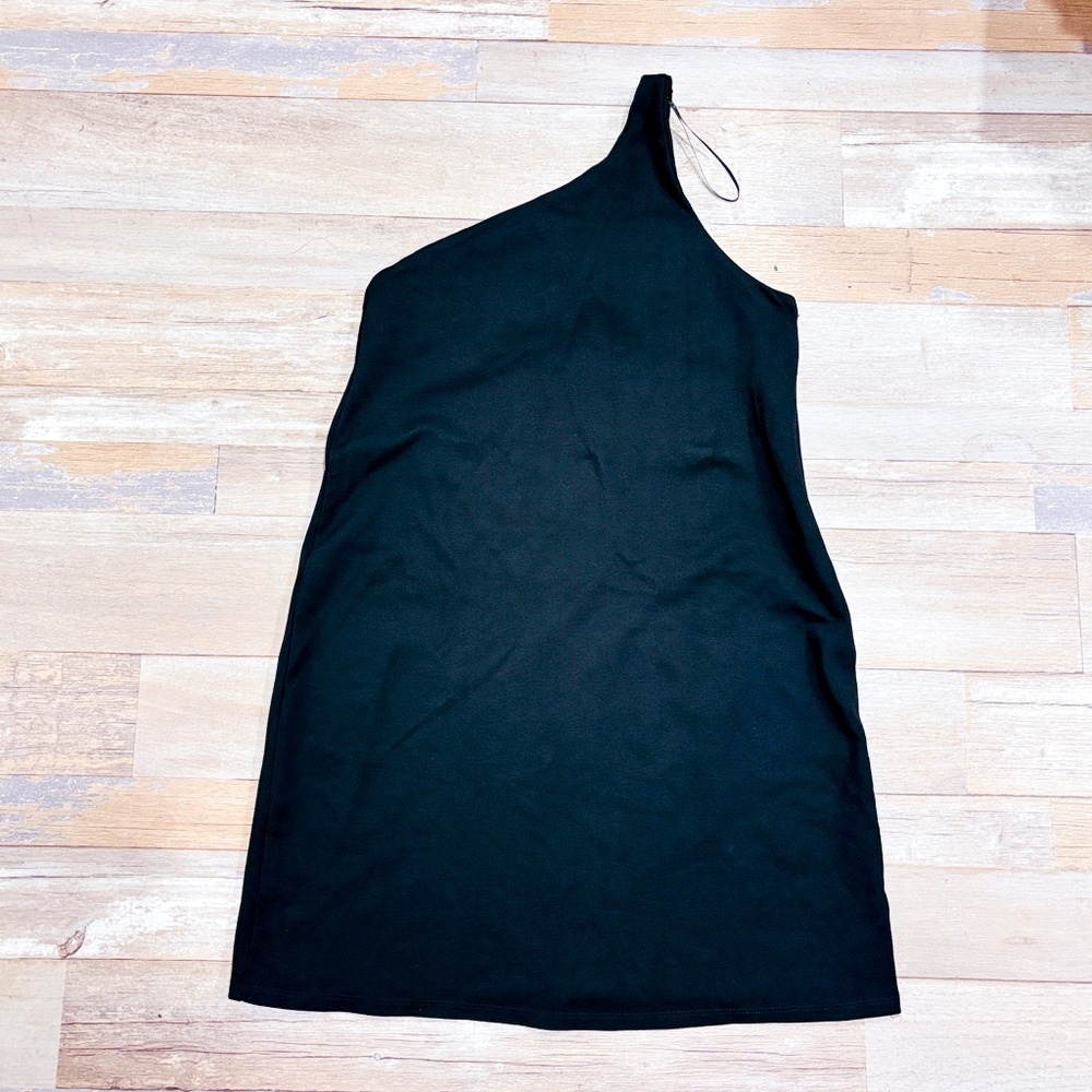 ZARA One sleeve black dress‎